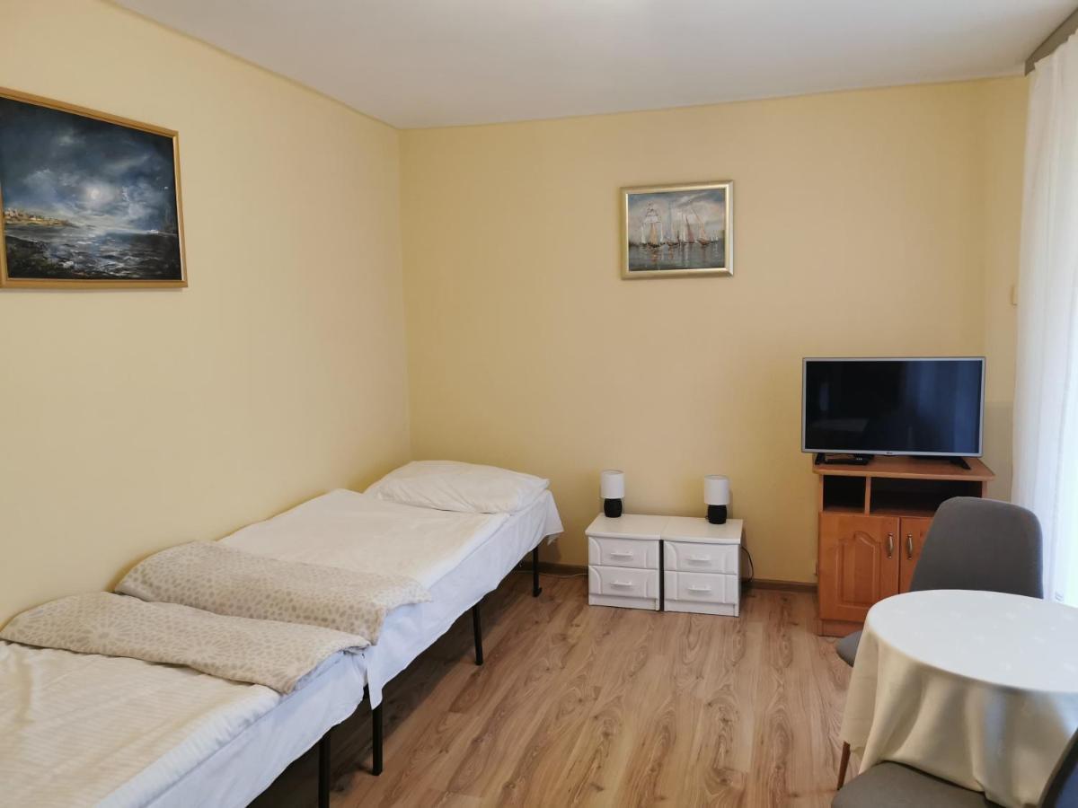 Osrodek Wczasowy Tryton Hotel ชวีโนวิชแจ ภายนอก รูปภาพ